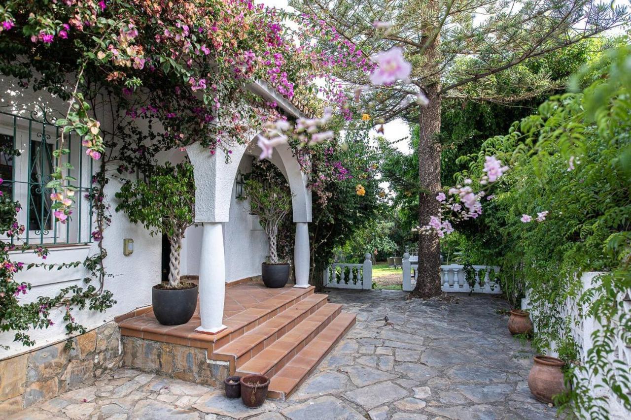 Burganvilla Holiday Home Marbella Exteriör bild